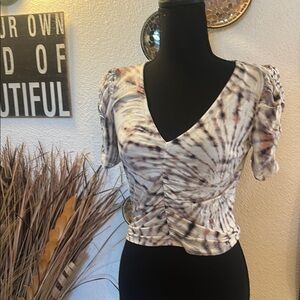 5 for $25- Chic Tie-Dye Ruched Blouse